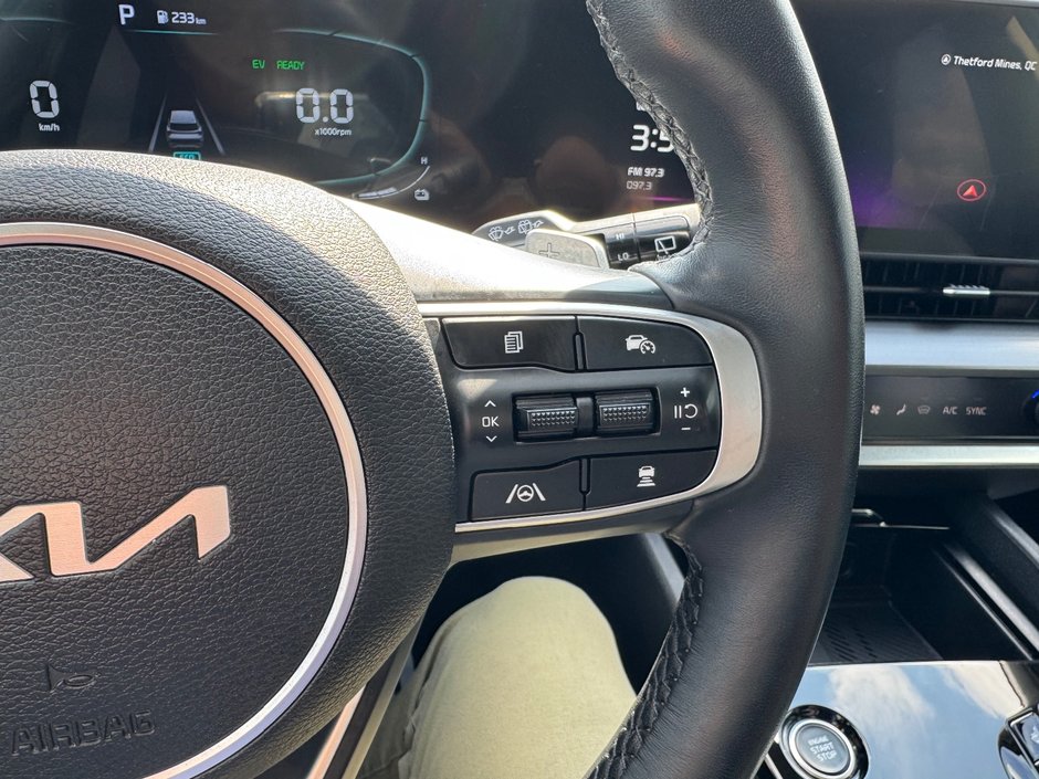Kia Sportage Hybrid EX AWD DEMARREUR CUIR GPS PAS ACCIDENTE 2023 INSPECTE+VOLANT CHAUFFANT+DETECTEUR D'ANGLES MORTS+RADIO SIRIUS+REGULATEUR DE VITESSES ADAPTATIF
