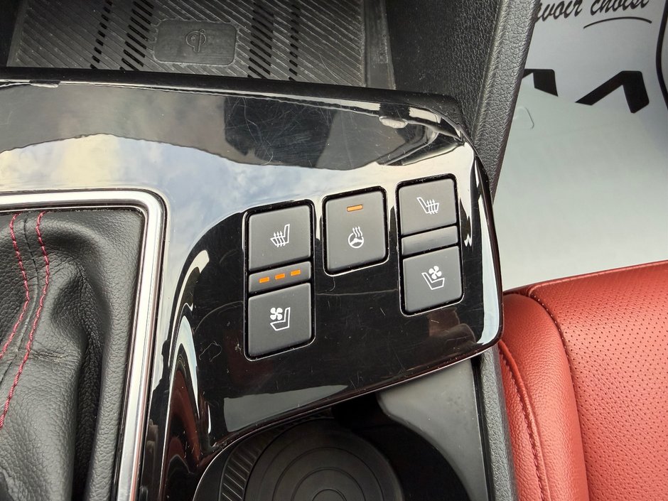 2023 Kia Sportage EX Premium AWD INT ROUGE DEMARREUR PAS ACCIDENTE