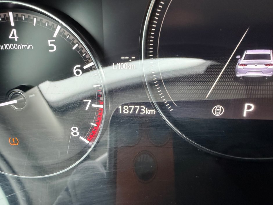 2023 Mazda 3 GS PNEUS D'HIVER APPLE CARPLAY VOLANT CHAUFFANT