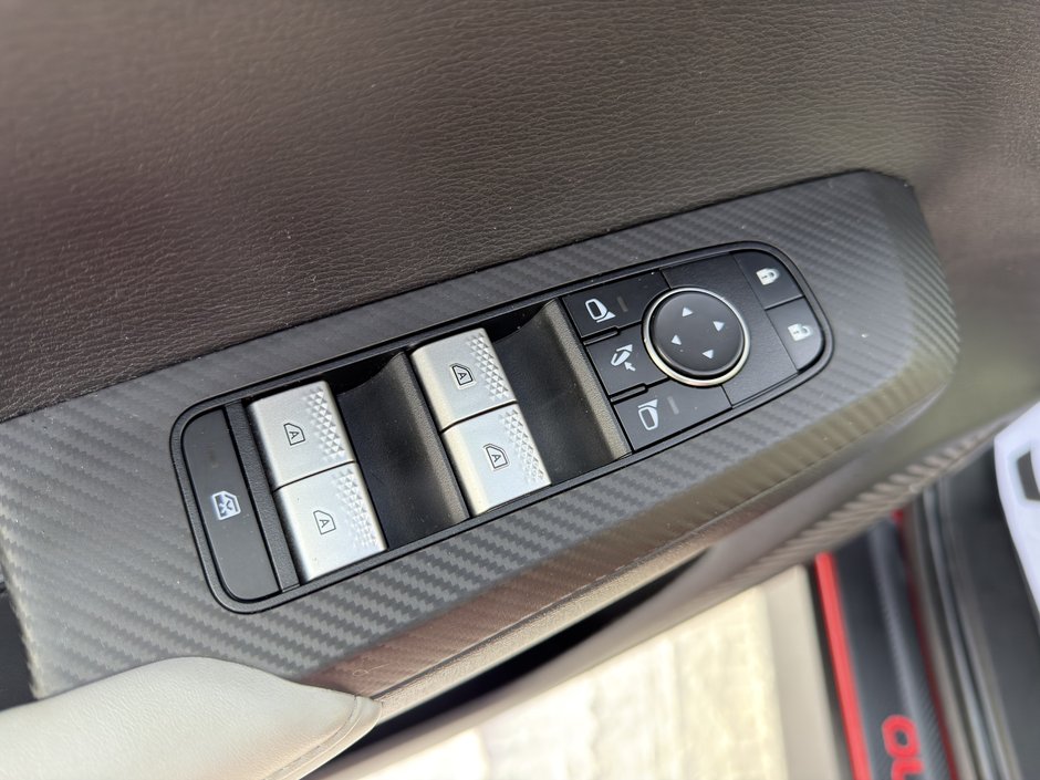 2022 Mitsubishi Outlander GT AWD INT GRIS HITCH PNEUS D'HIVER PAS ACCIDENTE