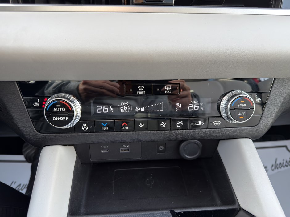 2022 Mitsubishi Outlander GT AWD INT GRIS HITCH PNEUS D'HIVER PAS ACCIDENTE