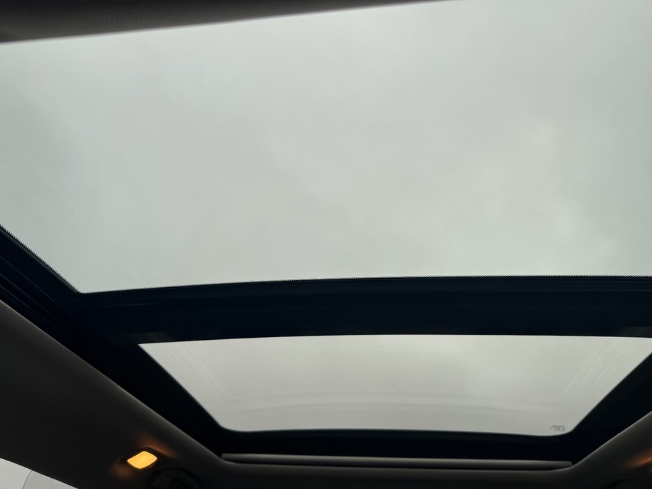 Nissan Rogue SL AWD CAMERA 360 HAYON ELECTRIQUE PAS ACCIDENTE 2016 INSPECTE+CUIR+SIEGE ELECTRIQUE+TOIT OUVRANT PANORAMIQUE+DETECTEUR D'ANGLES MORTS+RARIO SIRIUS+MAG 18