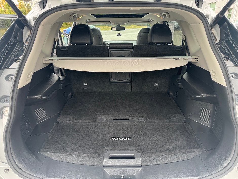 Nissan Rogue SL AWD CAMERA 360 HAYON ELECTRIQUE PAS ACCIDENTE 2016 INSPECTE+CUIR+SIEGE ELECTRIQUE+TOIT OUVRANT PANORAMIQUE+DETECTEUR D'ANGLES MORTS+RARIO SIRIUS+MAG 18
