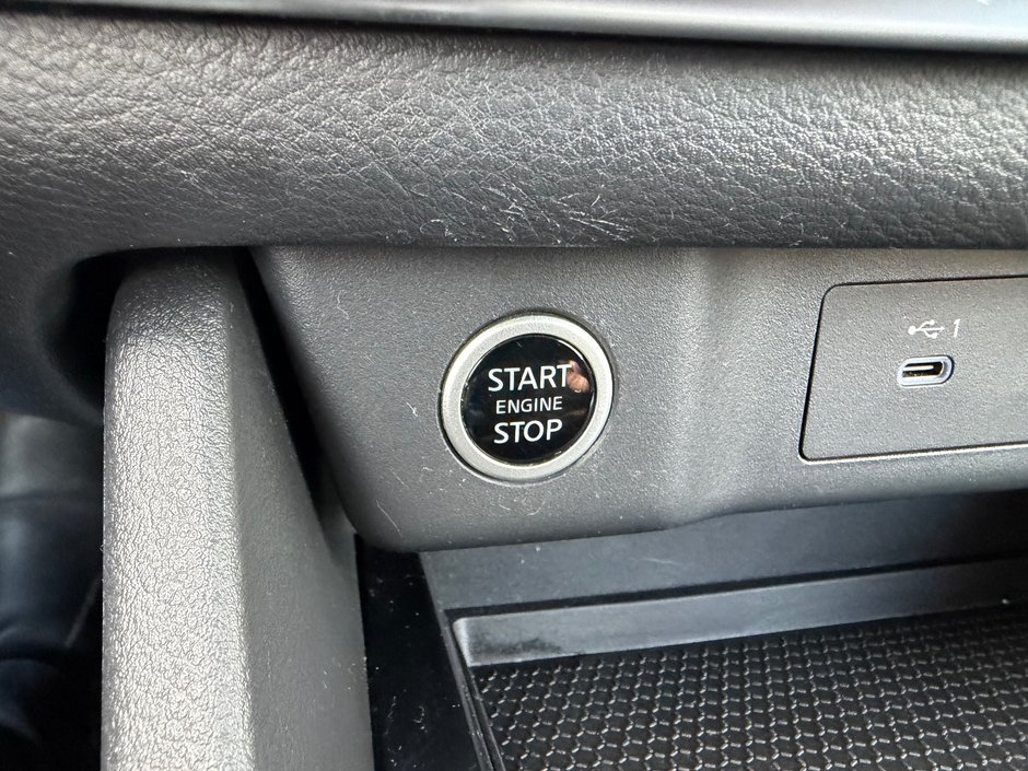 2021 Nissan Rogue S AWD PNEUS D'HIVER APPLE CARPLAY PAS ACCIDENTE