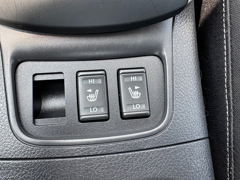 2017 Nissan Sentra SV HITCH CAMERA SIEGES CHAUFFANTS PAS ACCIDENTE