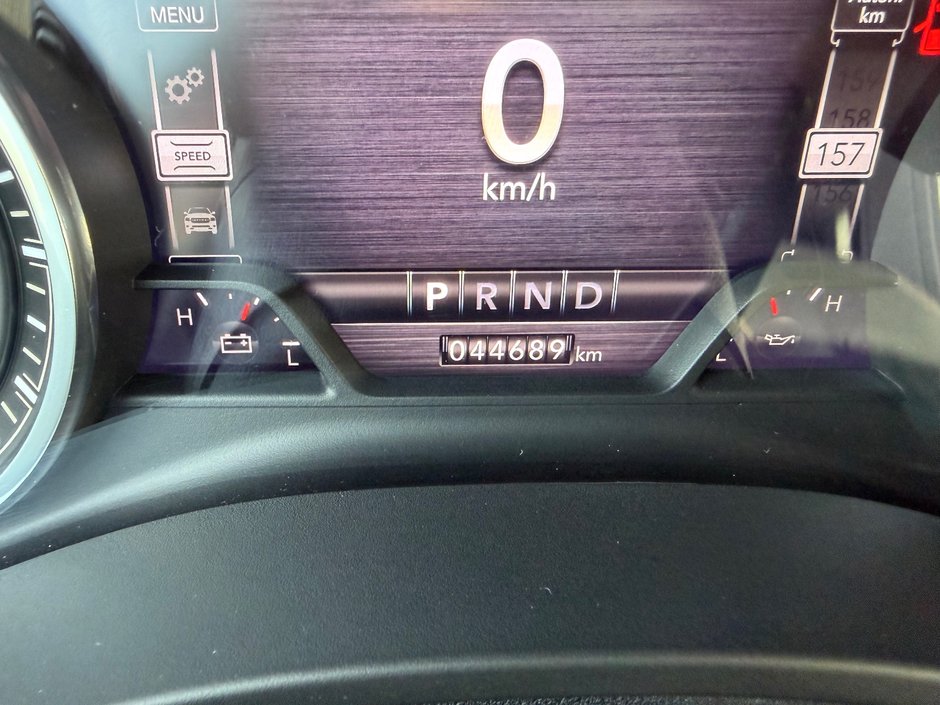 Ram 1500 Sport V8 4X4 DEMARREUR HITCH PAS ACCIDENTE 2022 INSPECTE+LIFT KIT AVEC TABLE+PNEUS TOUTE SAISON AVEC MAGS 20''+CAPOT AERE+TOILE DE CAISSE