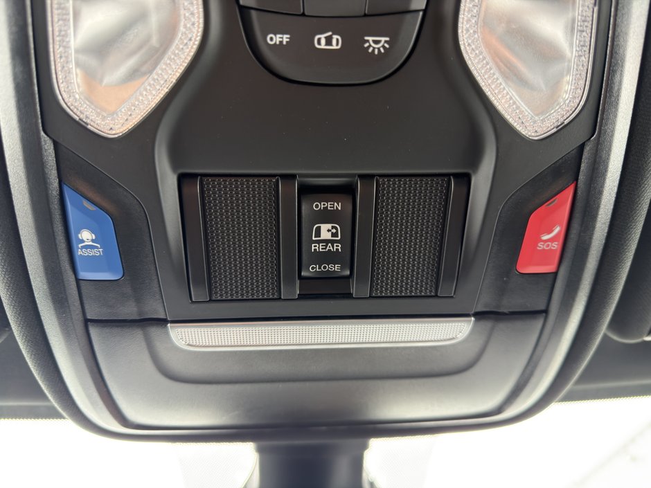 2024 Ram 2500 Big Horn Level 2 CUMMINS DIESEL 4X4 PAS ACCIDENTE