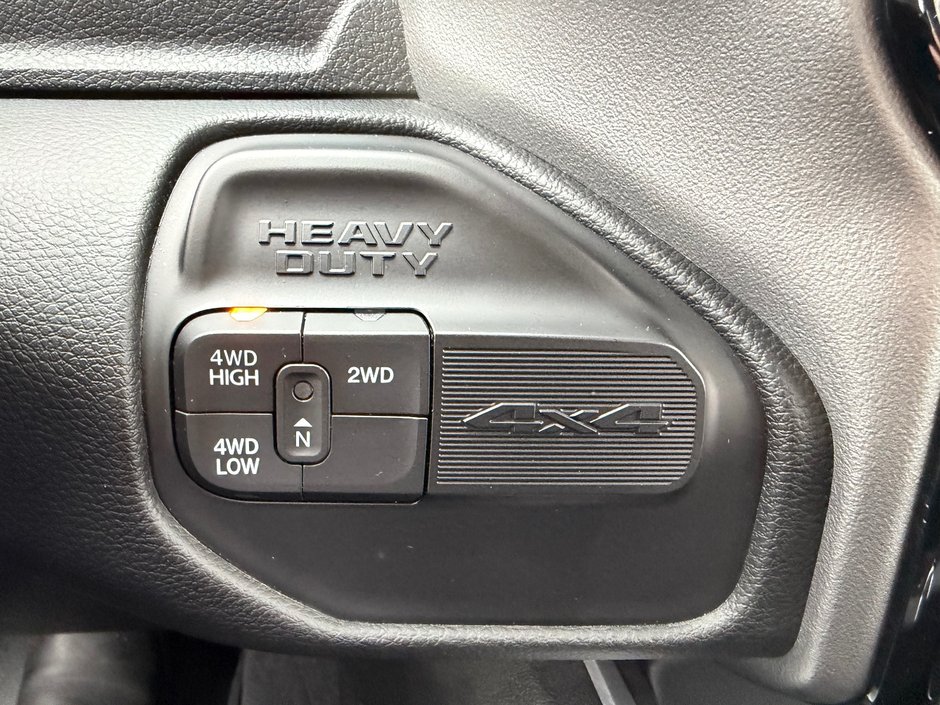 2024 Ram 2500 Big Horn Level 2 CUMMINS DIESEL 4X4 PAS ACCIDENTE