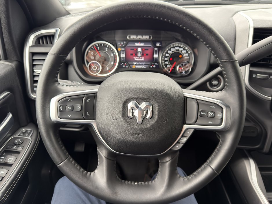 2024 Ram 2500 Big Horn Level 2 CUMMINS DIESEL 4X4 PAS ACCIDENTE