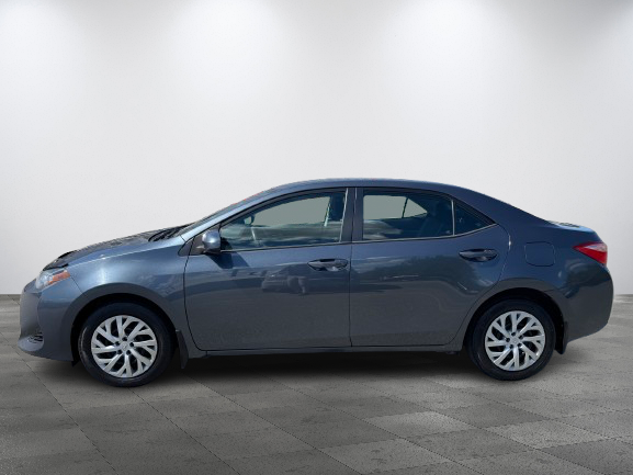 Toyota Corolla LE CAMERA RECUL SIEGES CHAUFFANTS PAS ACCIDENTE 2017 INSPECTE+AIR CLIMATISE+REGULATEUR DE VITESSES+BLUETOOTH+GROUPE ELECTRIQUE+PHARES AUTOMATIQUE