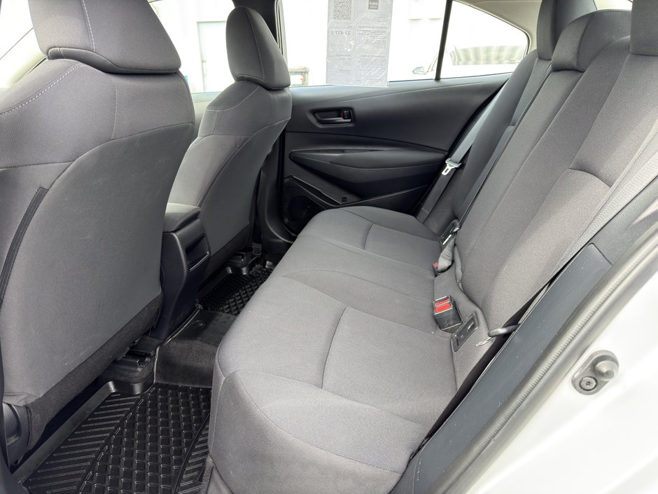 2022 Toyota Corolla LE PNEUS D'HIVER APPLE CARPLAY PAS ACCIDENTE