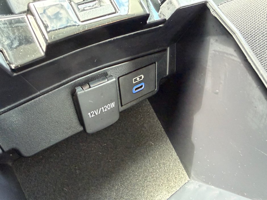 2022 Toyota Corolla LE PNEUS D'HIVER APPLE CARPLAY PAS ACCIDENTE