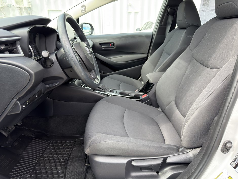 2022 Toyota Corolla LE PNEUS D'HIVER APPLE CARPLAY PAS ACCIDENTE