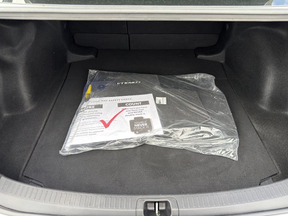 2022 Toyota Corolla LE PNEUS D'HIVER APPLE CARPLAY PAS ACCIDENTE