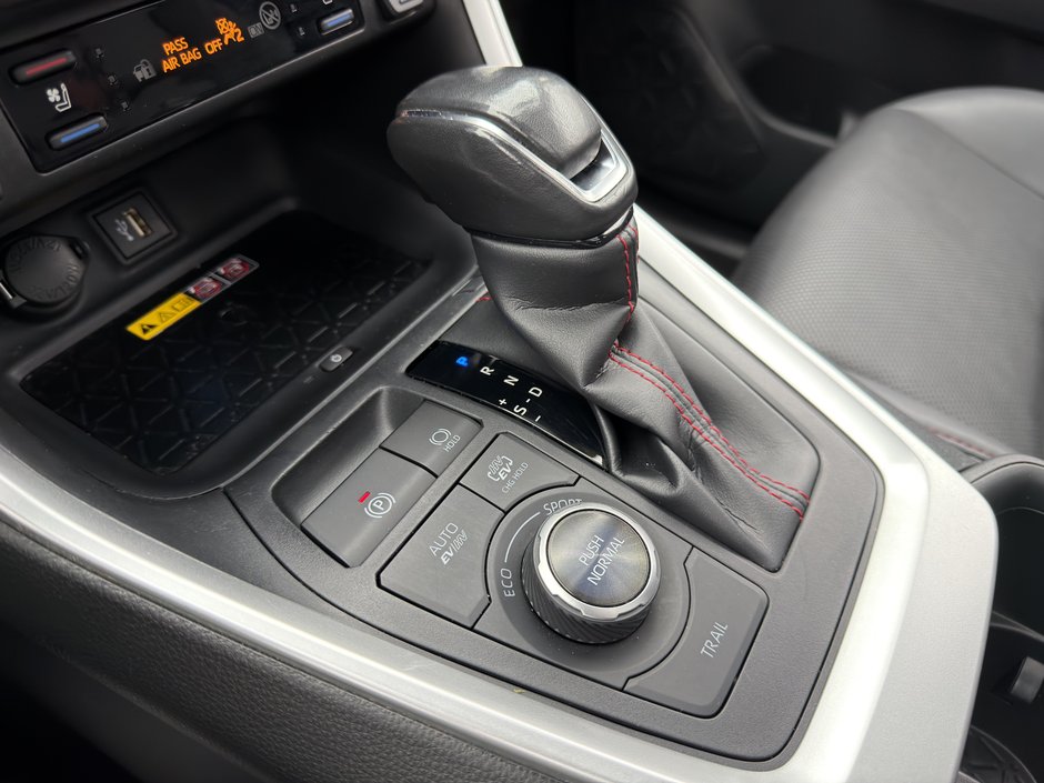 2024 Toyota RAV4 Prime PHEV XSE Technologie AWD PNEUS HIVER PAS ACCIDENTE