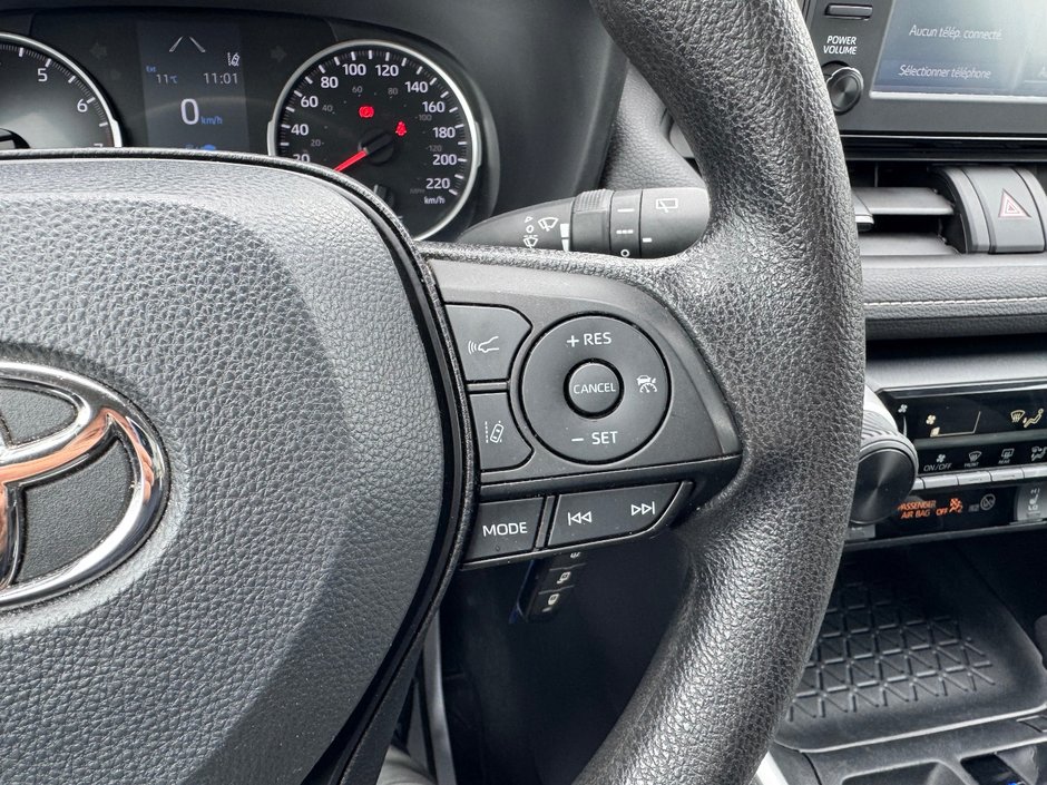 2022 Toyota RAV4 LE AWD PNEUS D'HIVER DEMARREUR PAS ACCIDENTE