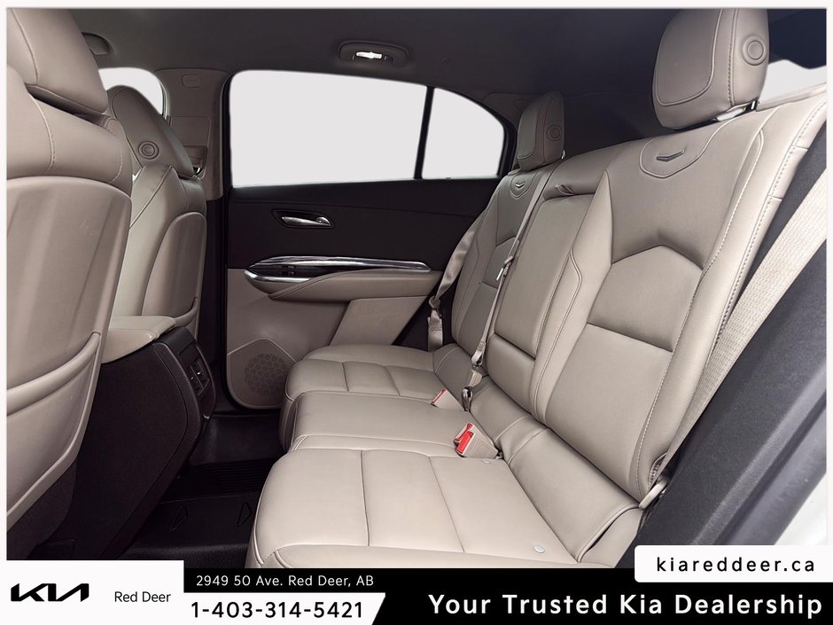 2020 Cadillac XT4 Luxury-18