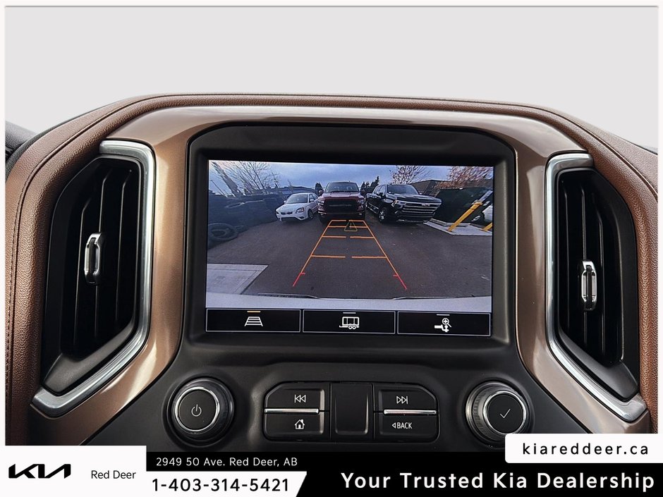 2022 Chevrolet Silverado 1500 LTD High Country-13