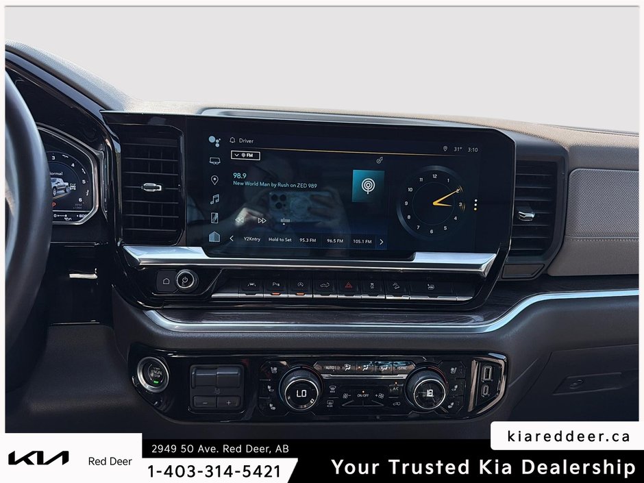 2023 Chevrolet Silverado 1500 LTZ Z71-12