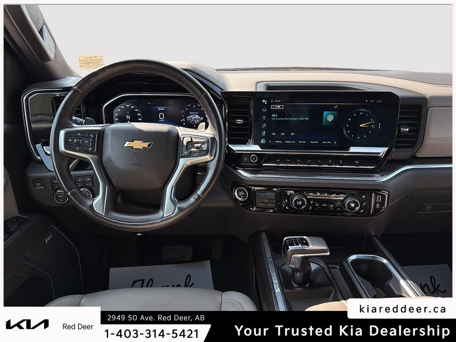 2023 Chevrolet Silverado 1500 LTZ Z71-19