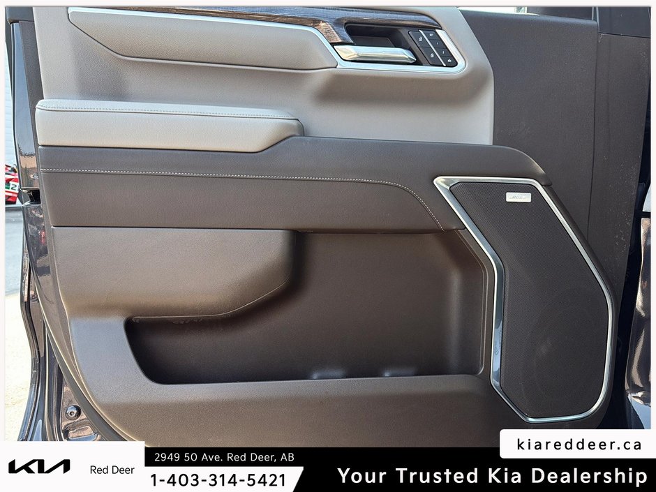 2023 Chevrolet Silverado 1500 LTZ Z71-17