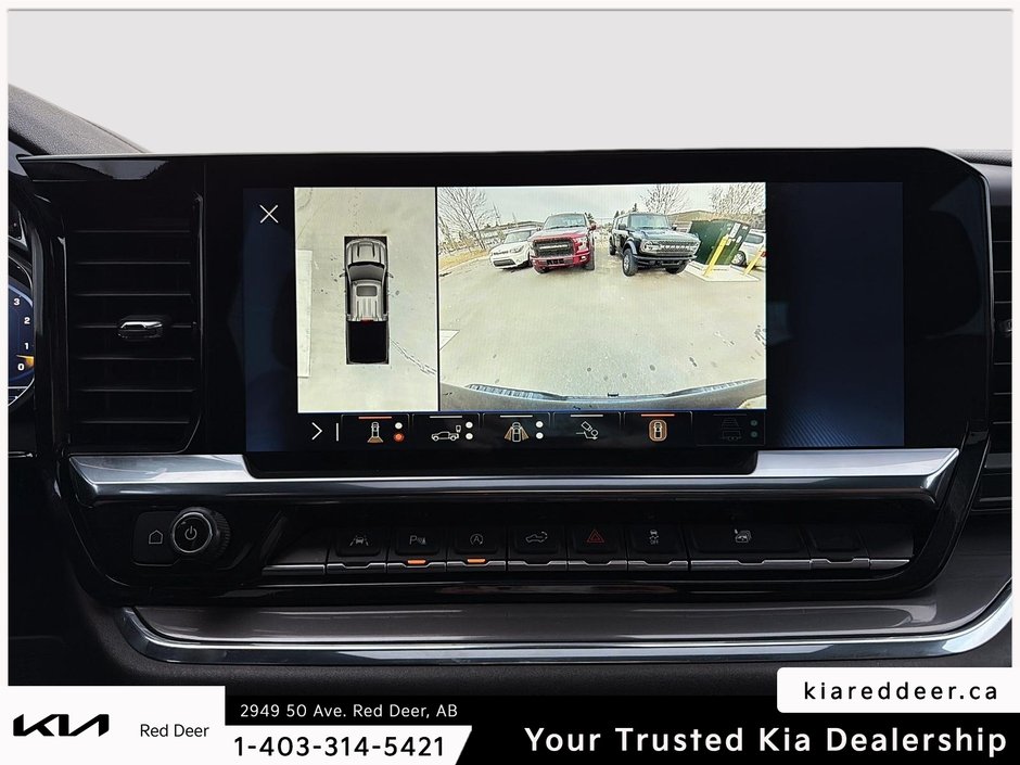 2024 Chevrolet Silverado 1500 High Country-14