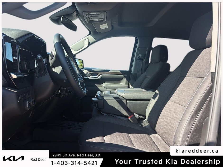 2026 Chevrolet Silverado 1500 LT-9
