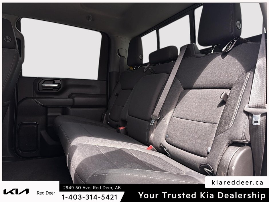 2022 Chevrolet Silverado 3500HD LT-18
