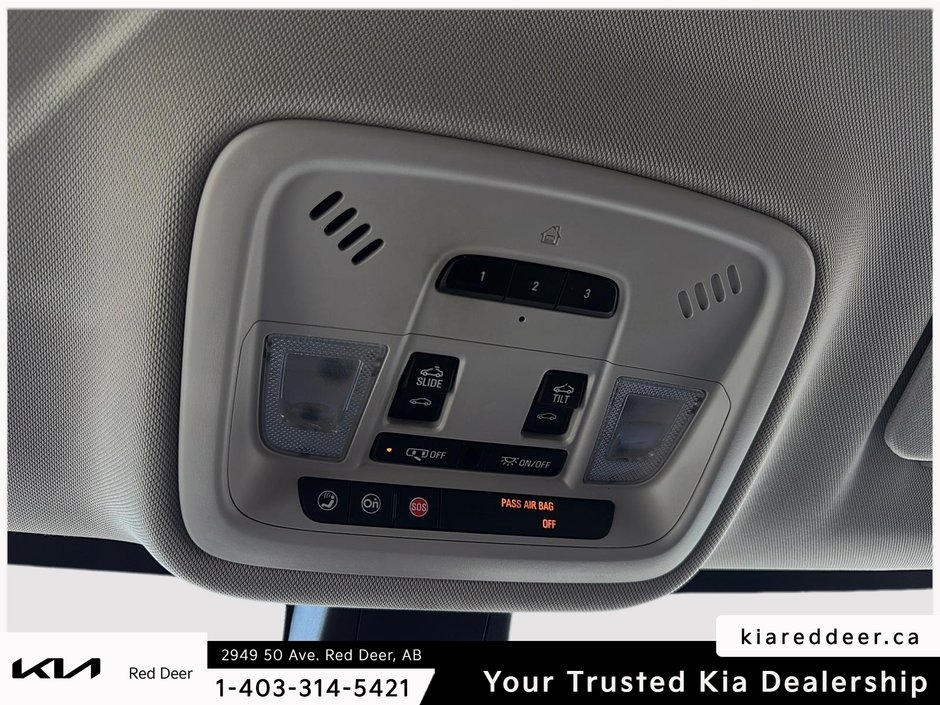 2018 Chevrolet Traverse High Country-14