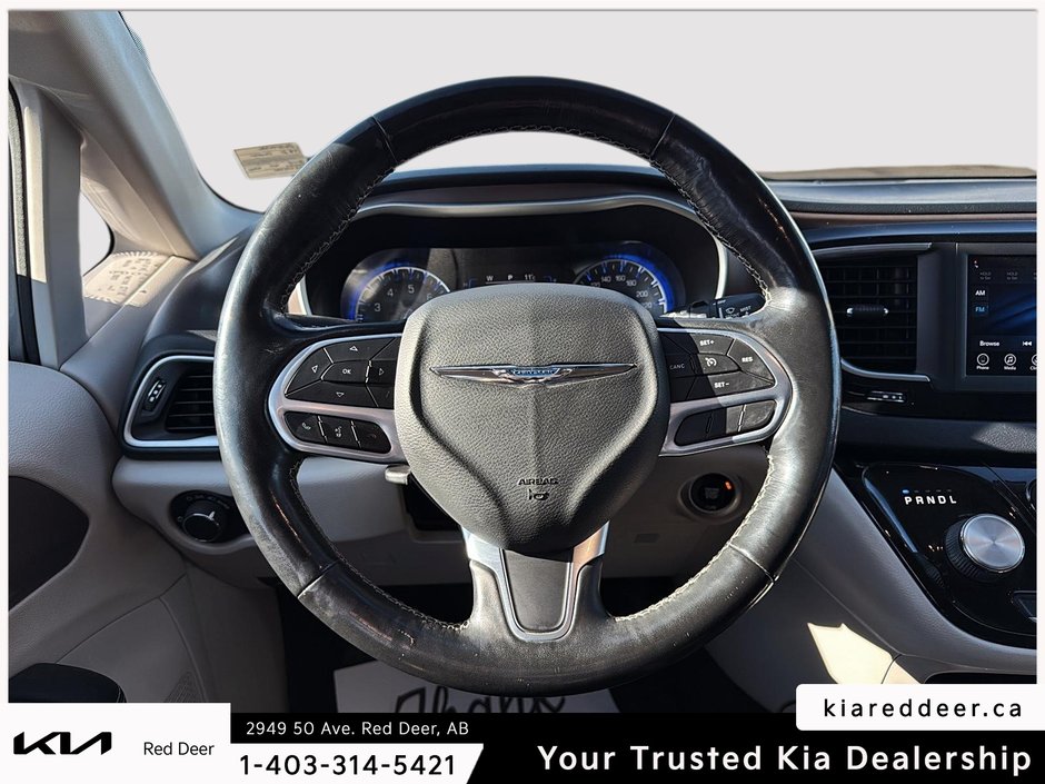 2021 Chrysler Grand Caravan SXT-10