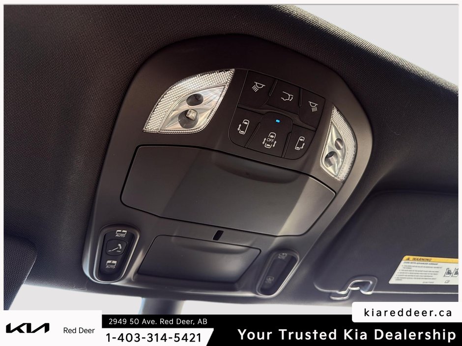 2024 Chrysler Pacifica Touring-L-14