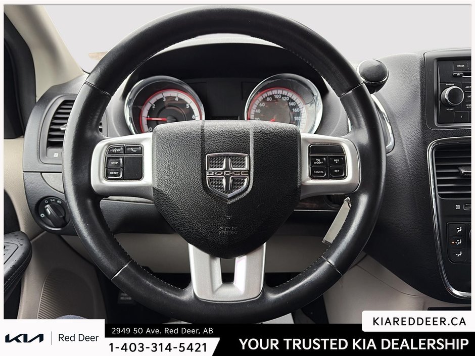 2011 Dodge Grand Caravan SXT-10