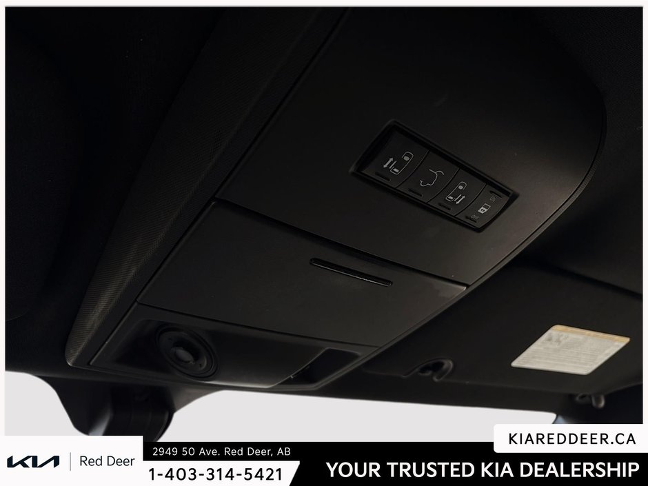 2015 Dodge Grand Caravan R/T-13