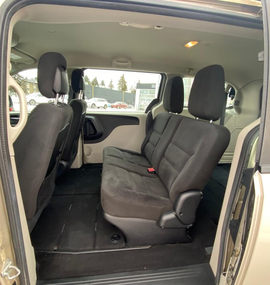 2016 Dodge Grand Caravan Canada Value Package-16