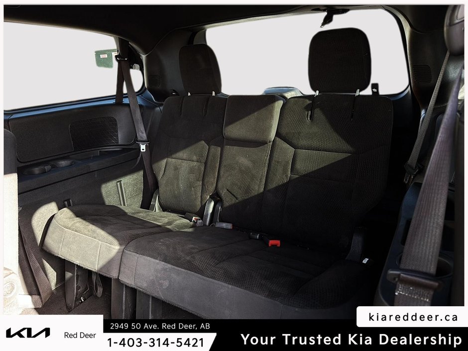 2019 Dodge Grand Caravan SE Blacktop-17