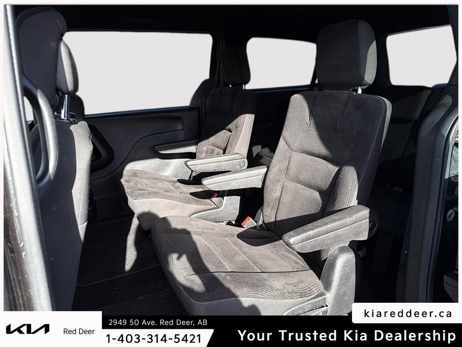 2019 Dodge Grand Caravan SE Blacktop-15