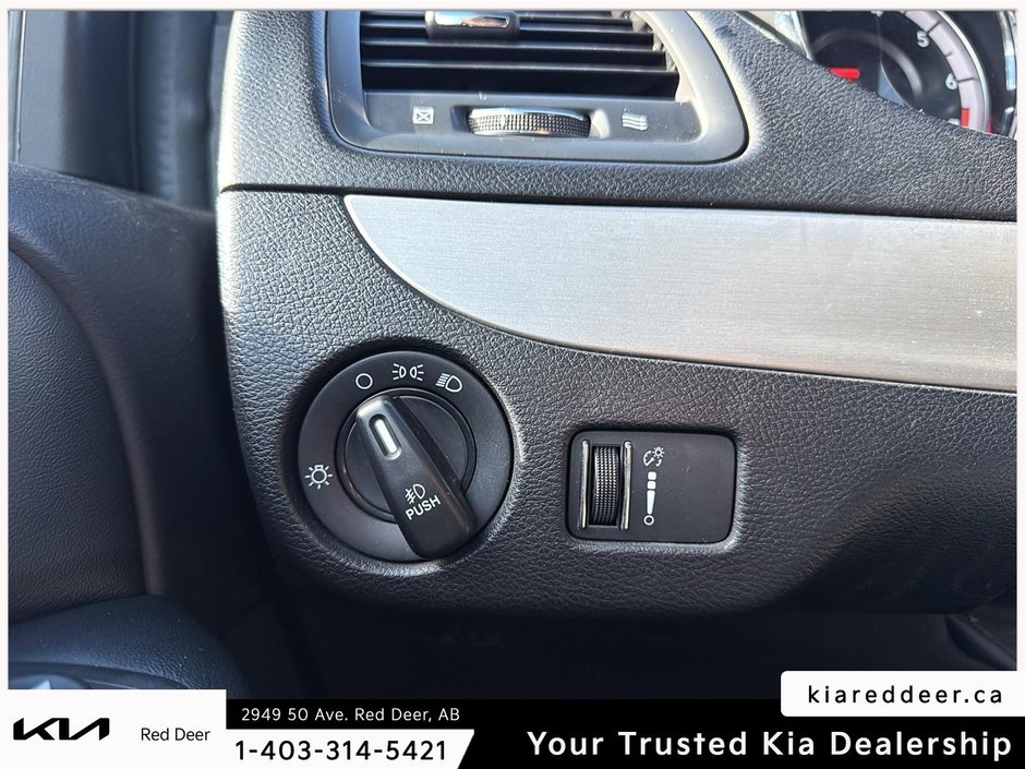 2019 Dodge Grand Caravan SE Blacktop-13