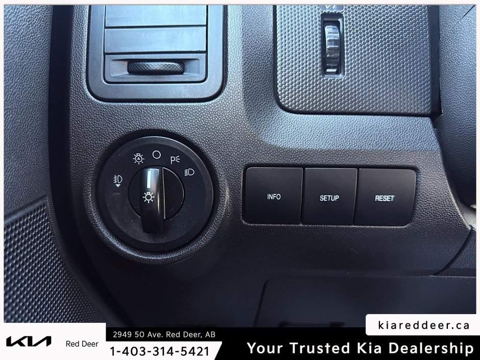 2010 Ford Escape XLT-14