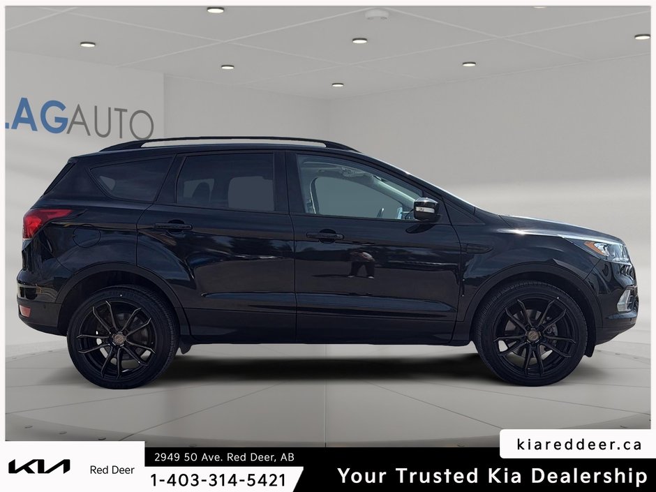 2019 Ford Escape Titanium-5