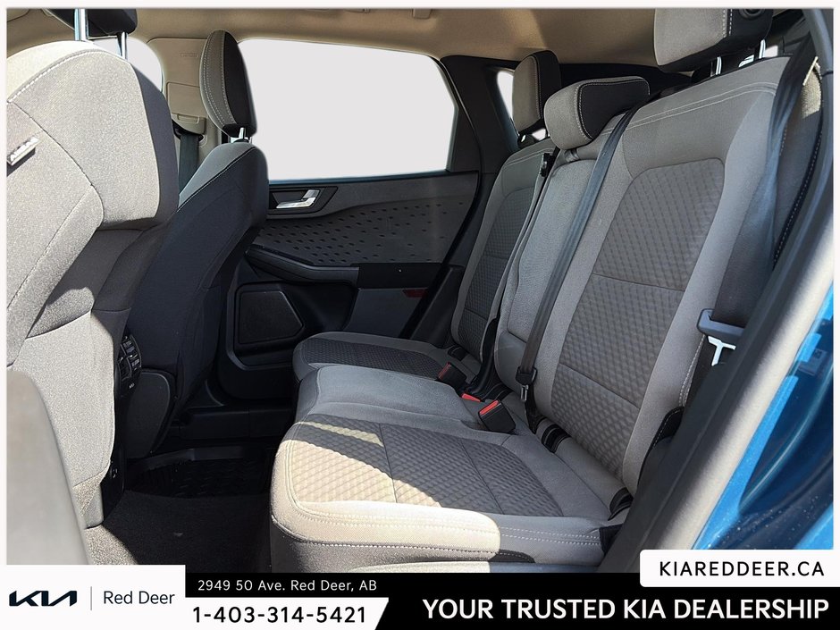 2020 Ford Escape SE-18