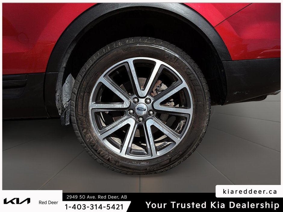 2015 Ford Explorer XLT-8