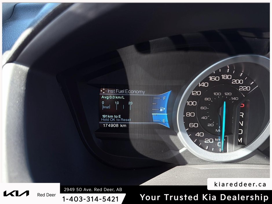 2015 Ford Explorer XLT-11