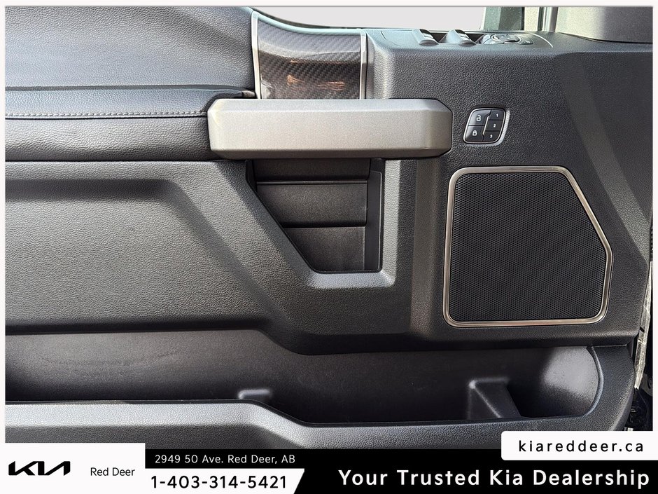 2017 Ford F-150 Raptor-17