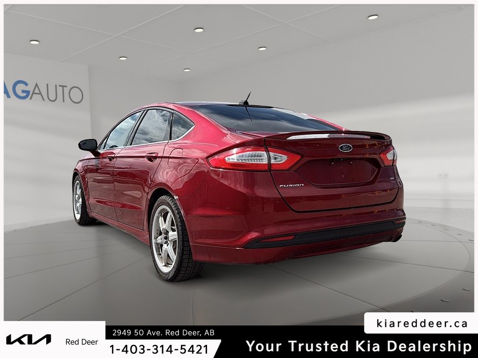 2016 Ford Fusion SE-2