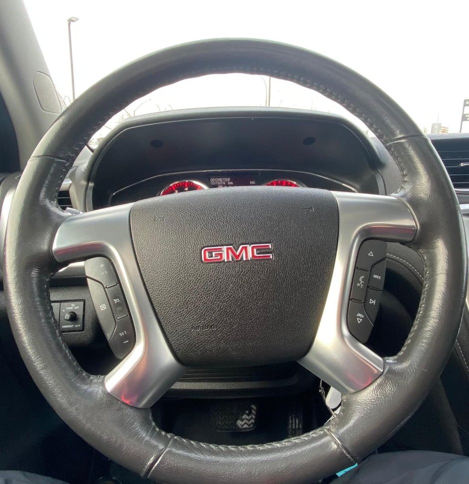 2014 GMC Acadia SLE2-10