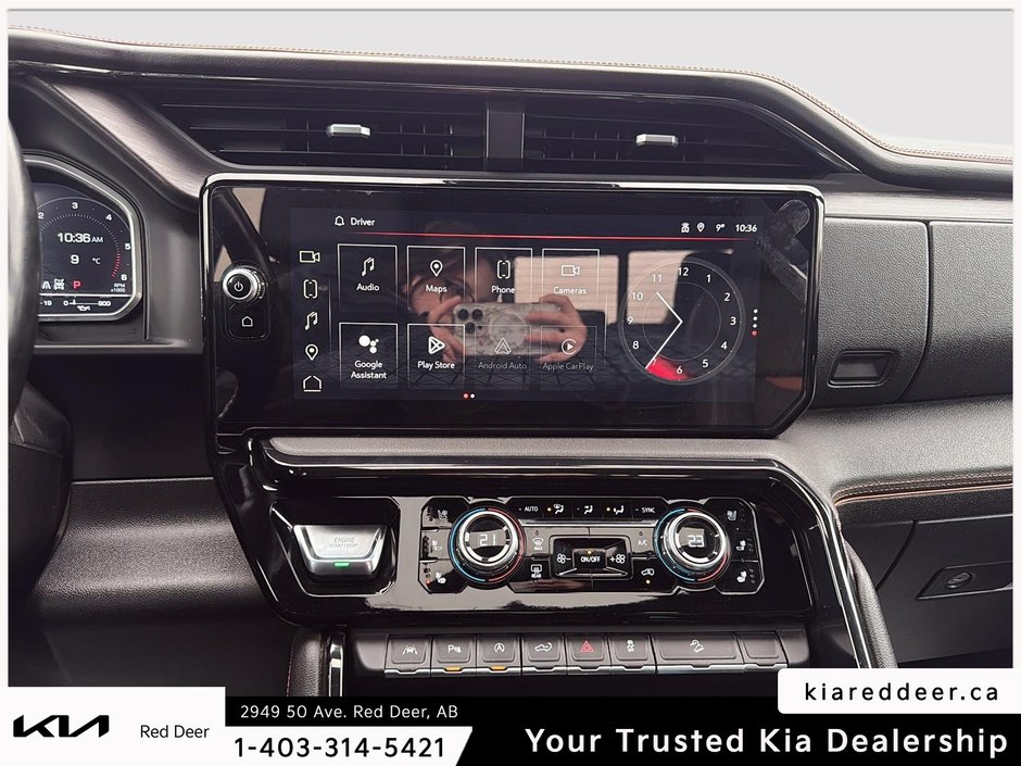 2024 GMC Sierra 1500 AT4-13