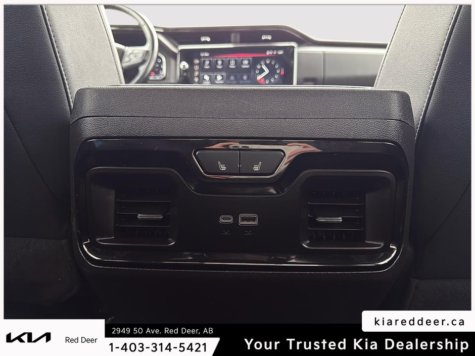 2024 GMC Sierra 1500 AT4-21