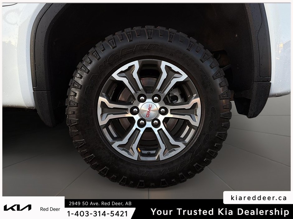 2024 GMC Sierra 1500 SLE-8