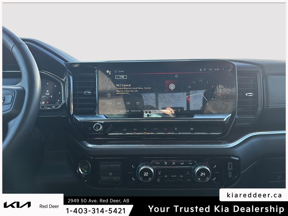 2025 GMC Sierra 1500 Elevation-12