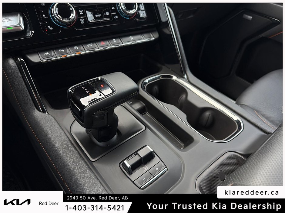 2025 GMC Sierra 1500 AT4-16